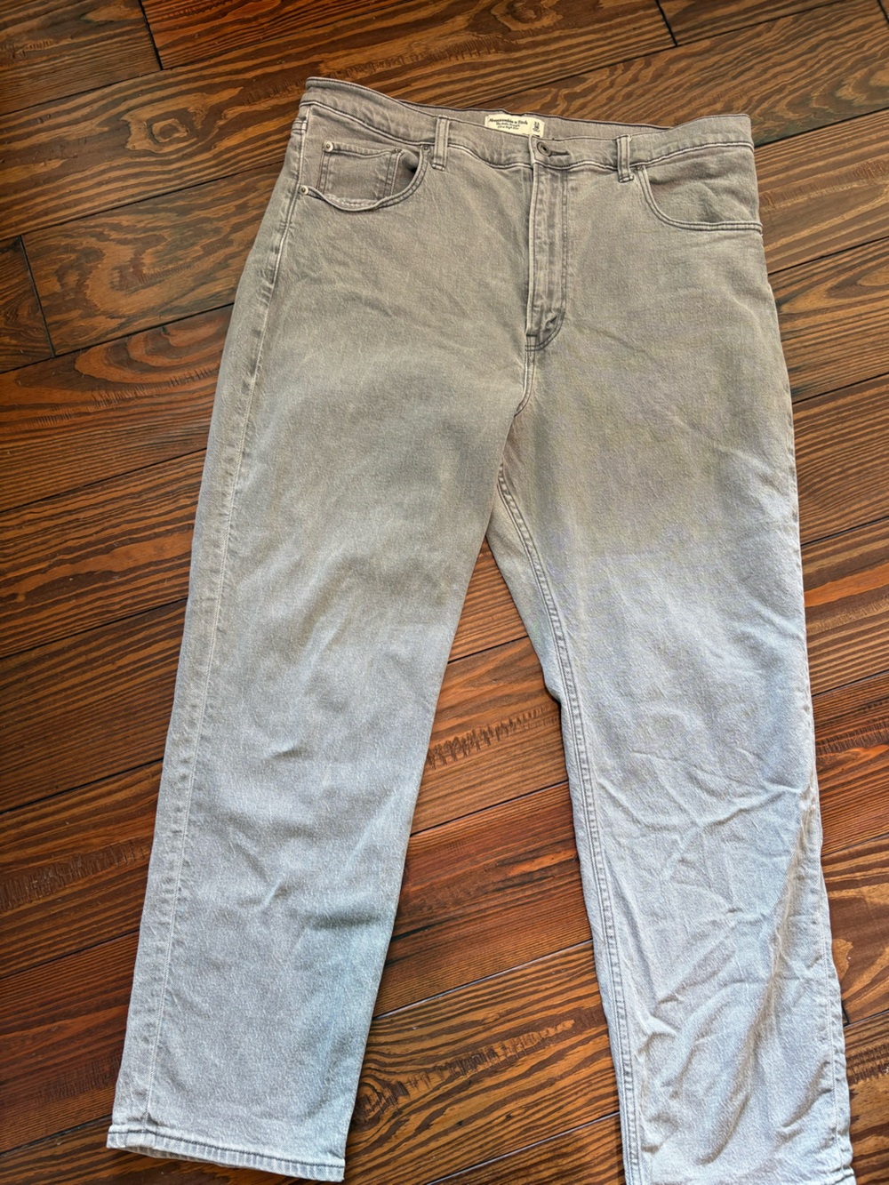 Abercrombie & Fitch Light Gray Women’s The Ankle Straight Ultra High Rise Jeans